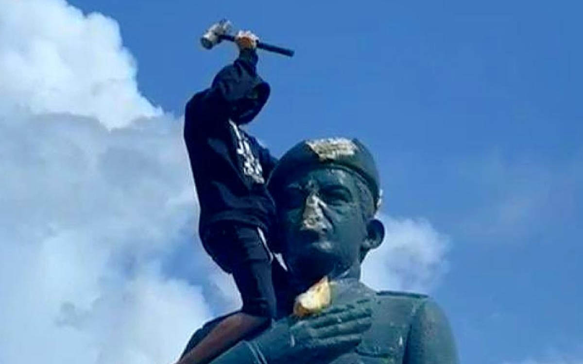 TENTATO GÖLPE IN VENEZUELA TENTATO GÖLPE IN VENEZUELA