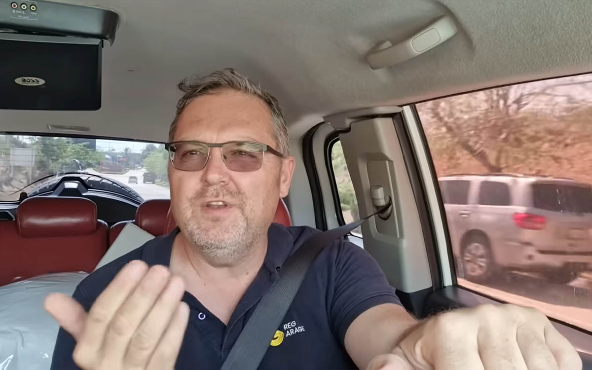 AMANTI DELLA DITTATURA